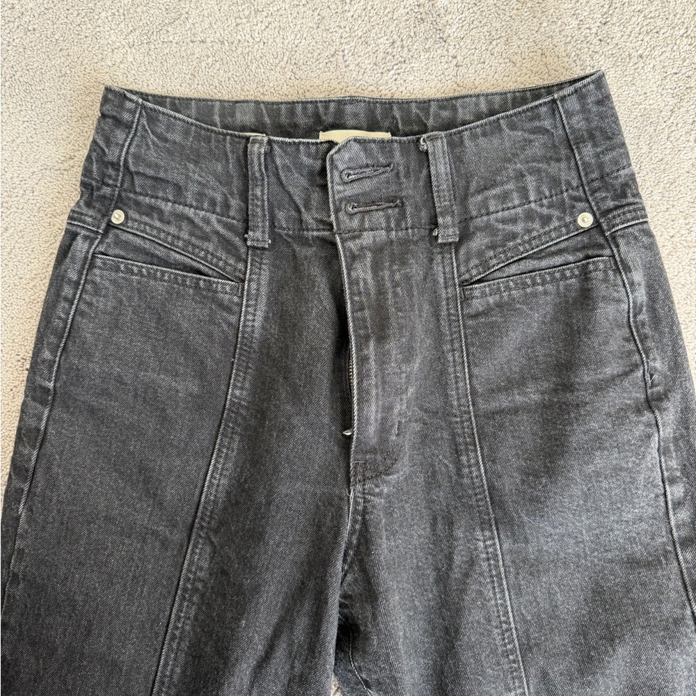 Universal Thread Black High-Rise Straight-Leg Jeans - Picture 2 of 4